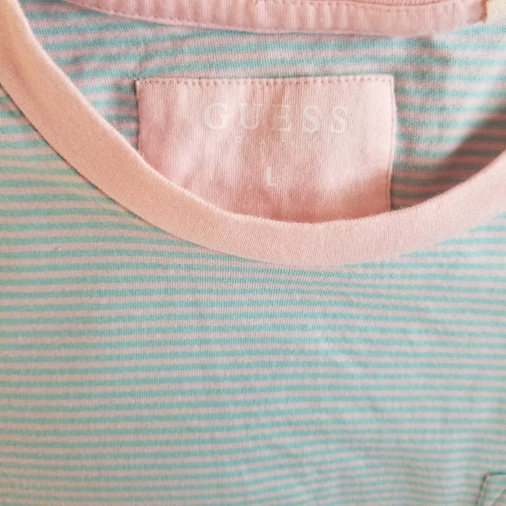 Vintage guess single stitch striped t-shirt. Size large